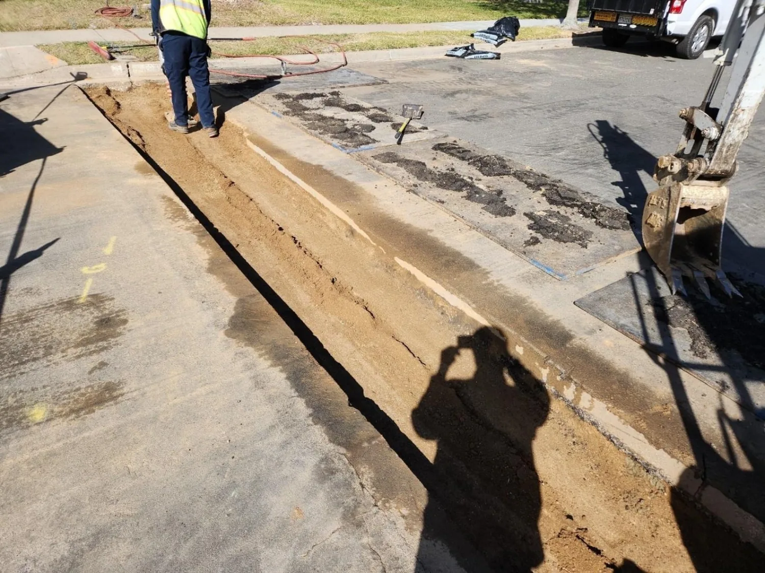 Emergency roadway water utility excavation from prior project experience